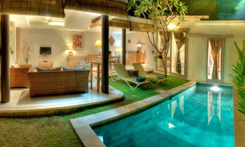 Villa Lestari 塞米亚克 外观 照片