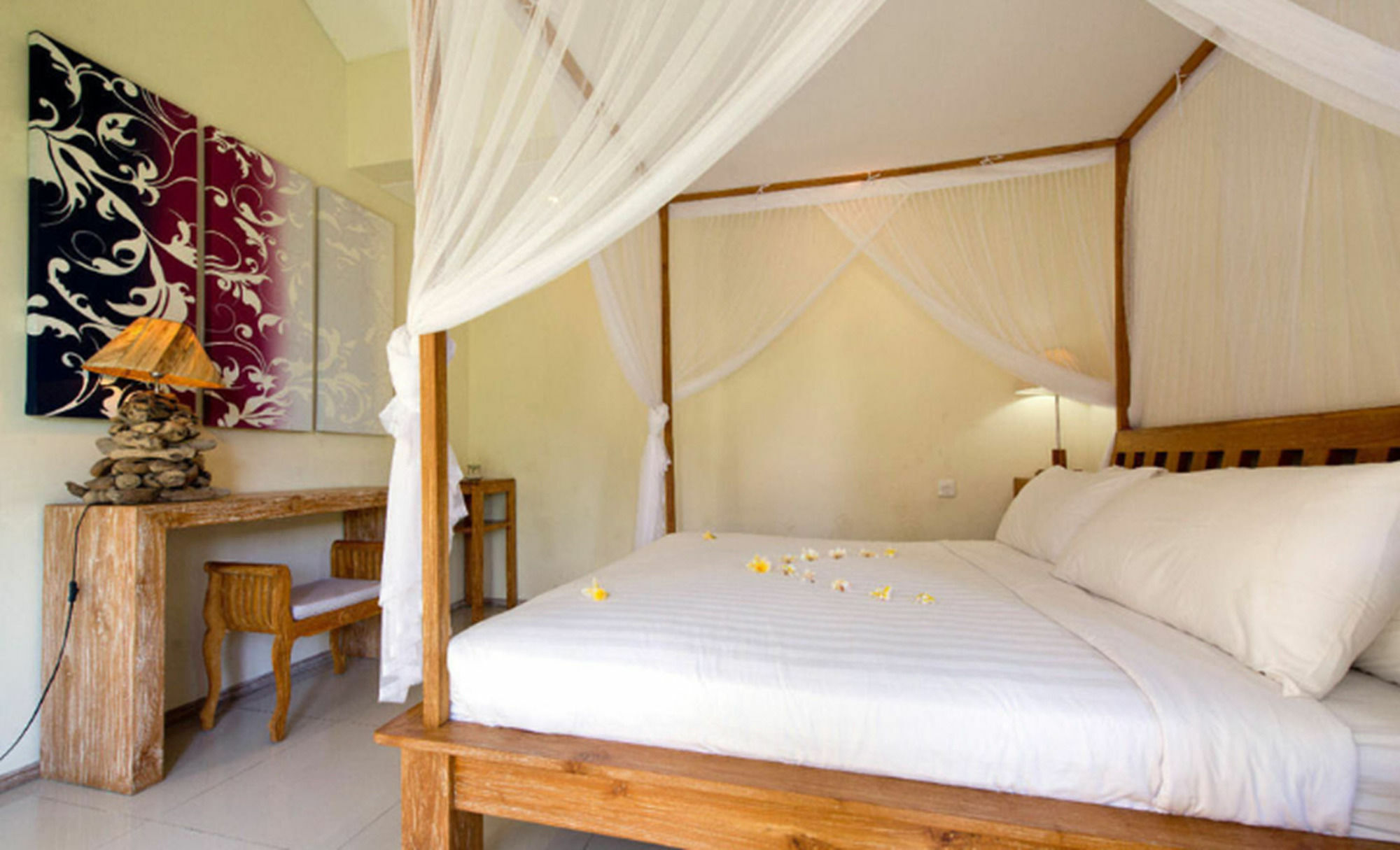 Villa Lestari 塞米亚克 外观 照片